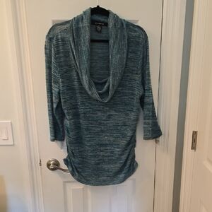 89th & Madison Blue Cowl Neck Lightweight Sweater with 3/4 Sleeves (#16)